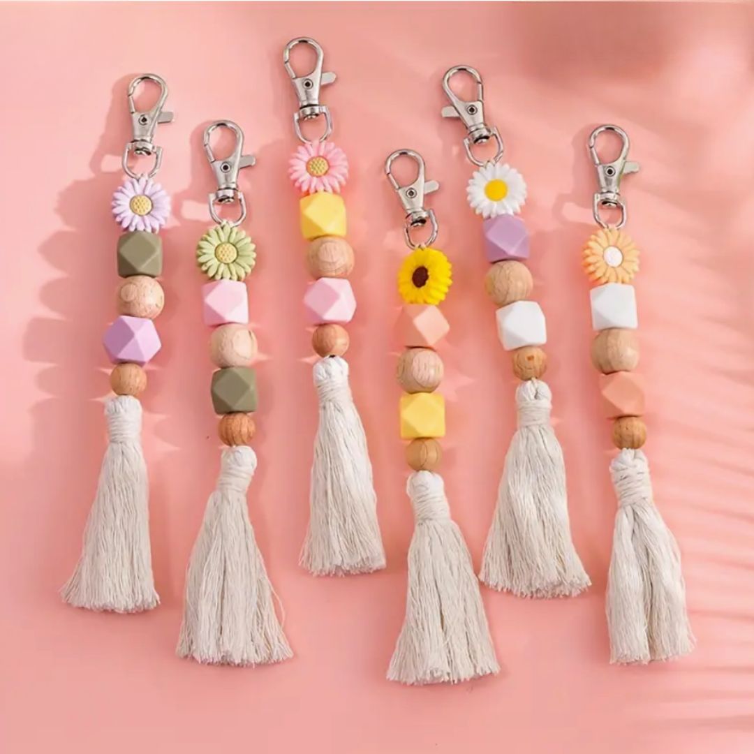Floral Tassel Keychain Pendant - A Creative and Stylish Key Accessory