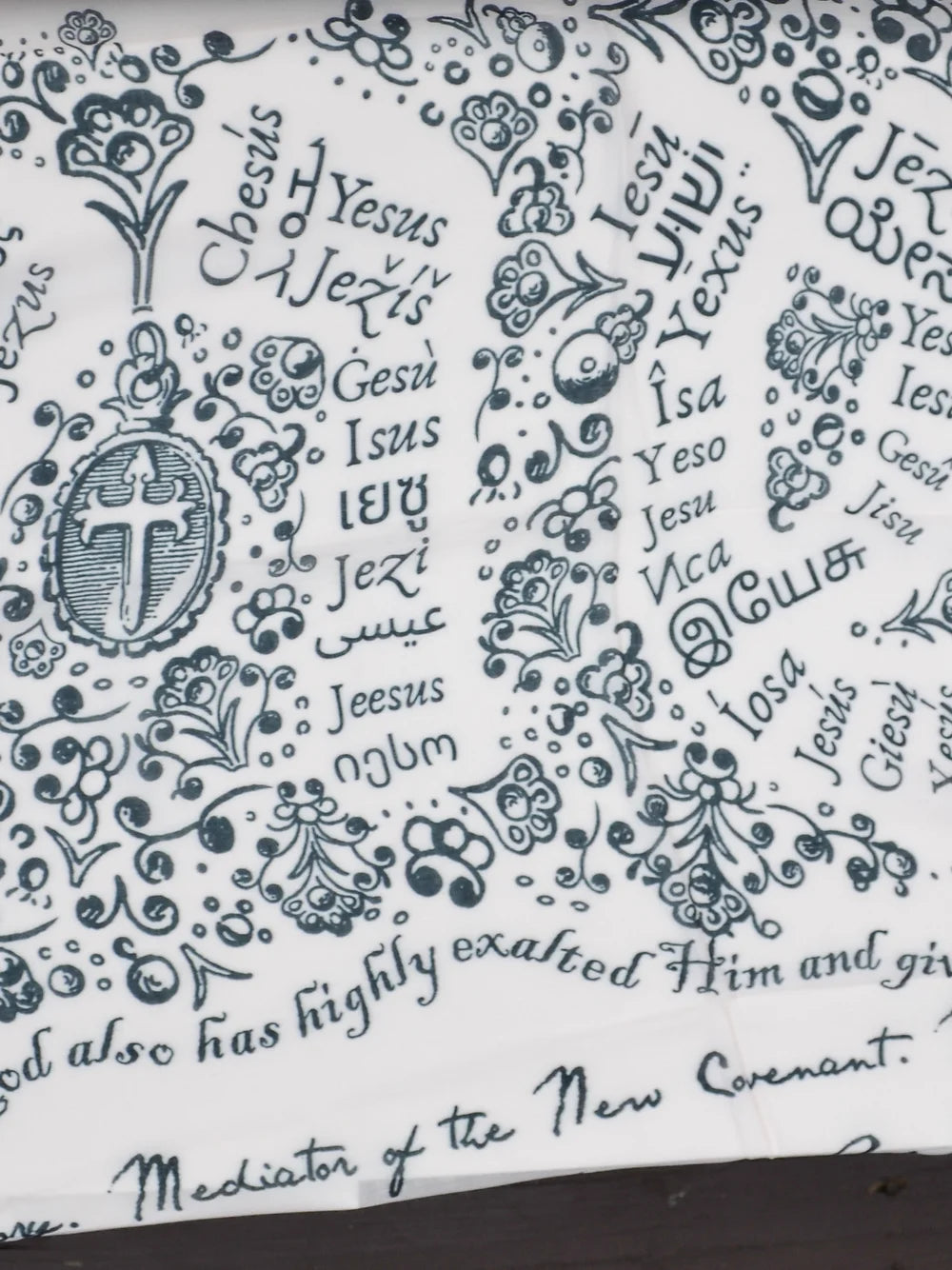 "Los Nombres de Jesus" Manto de oración